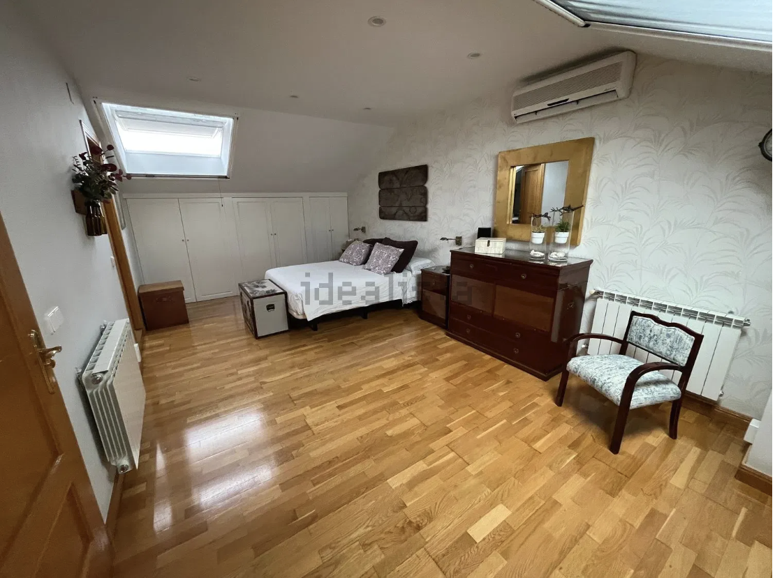 Captura de pantalla 2025-10-21 a las 11.31.12