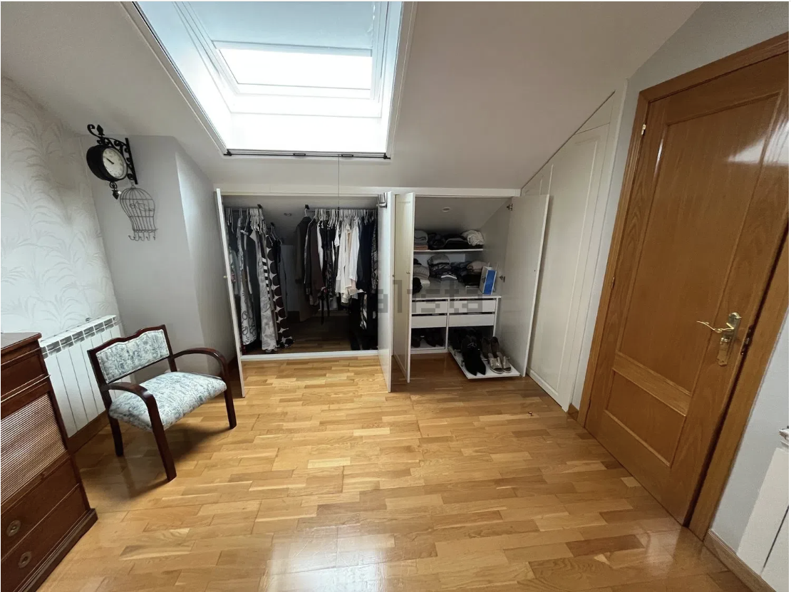 Captura de pantalla 2025-10-21 a las 11.32.53