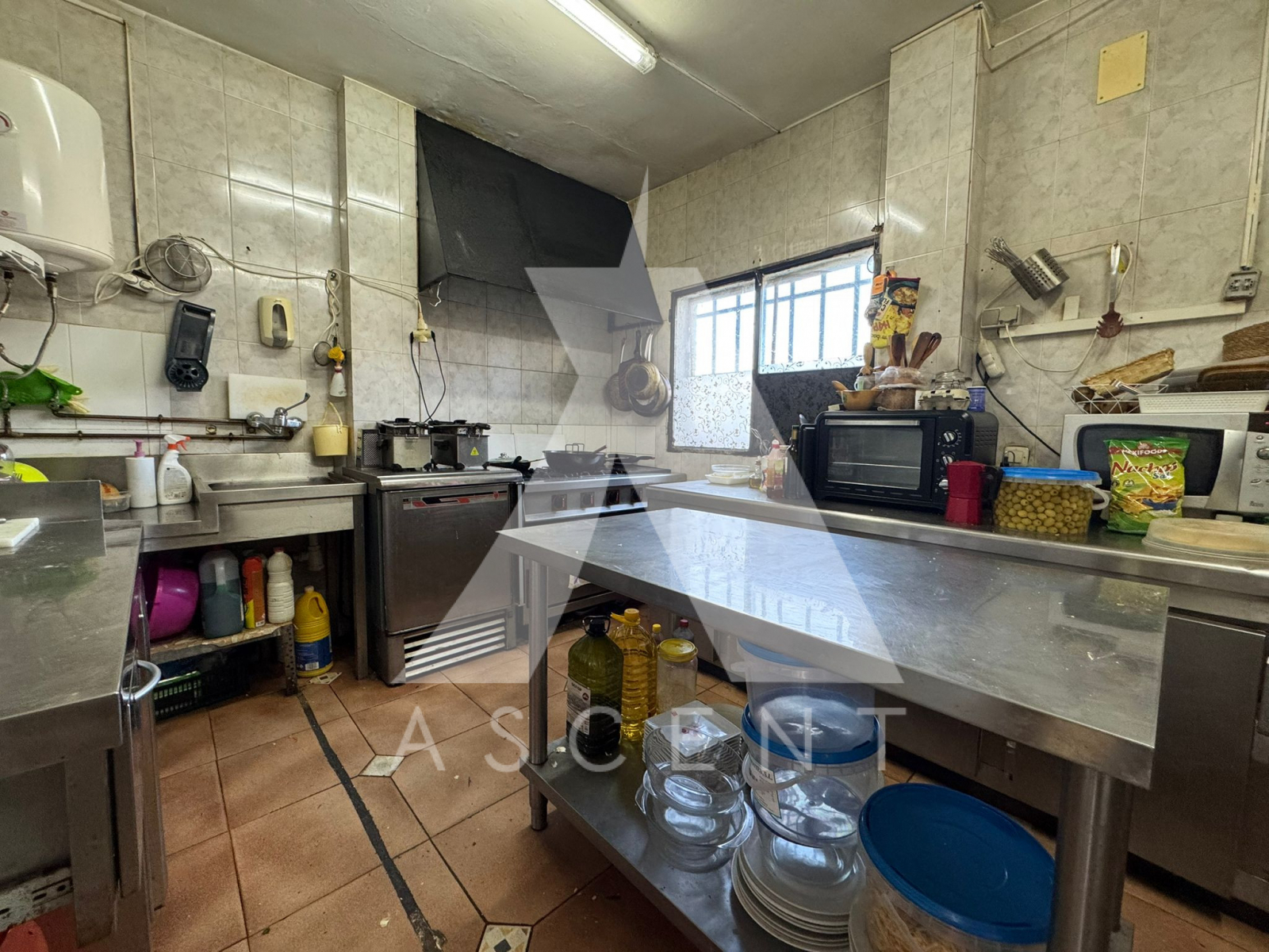 WhatsApp Image 2025-10-14 at 15.44.01 (1)