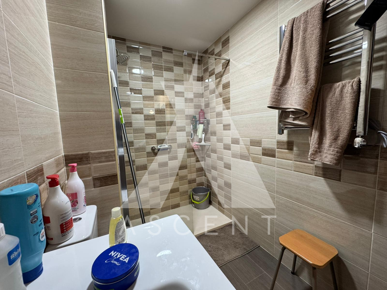 WhatsApp Image 2025-11-18 at 21.17.36 (1)